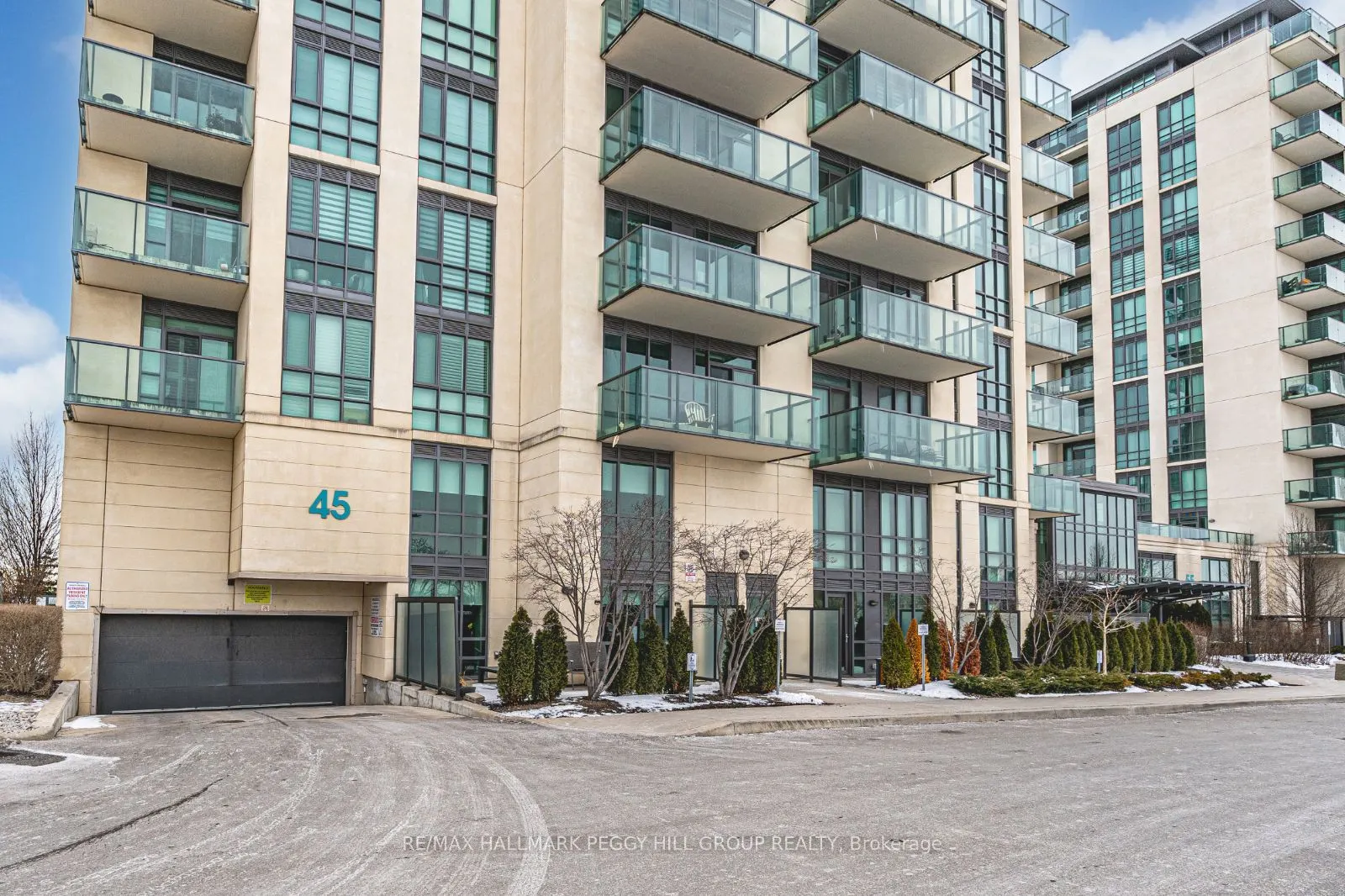 45 Yorkland Boulevard, #206