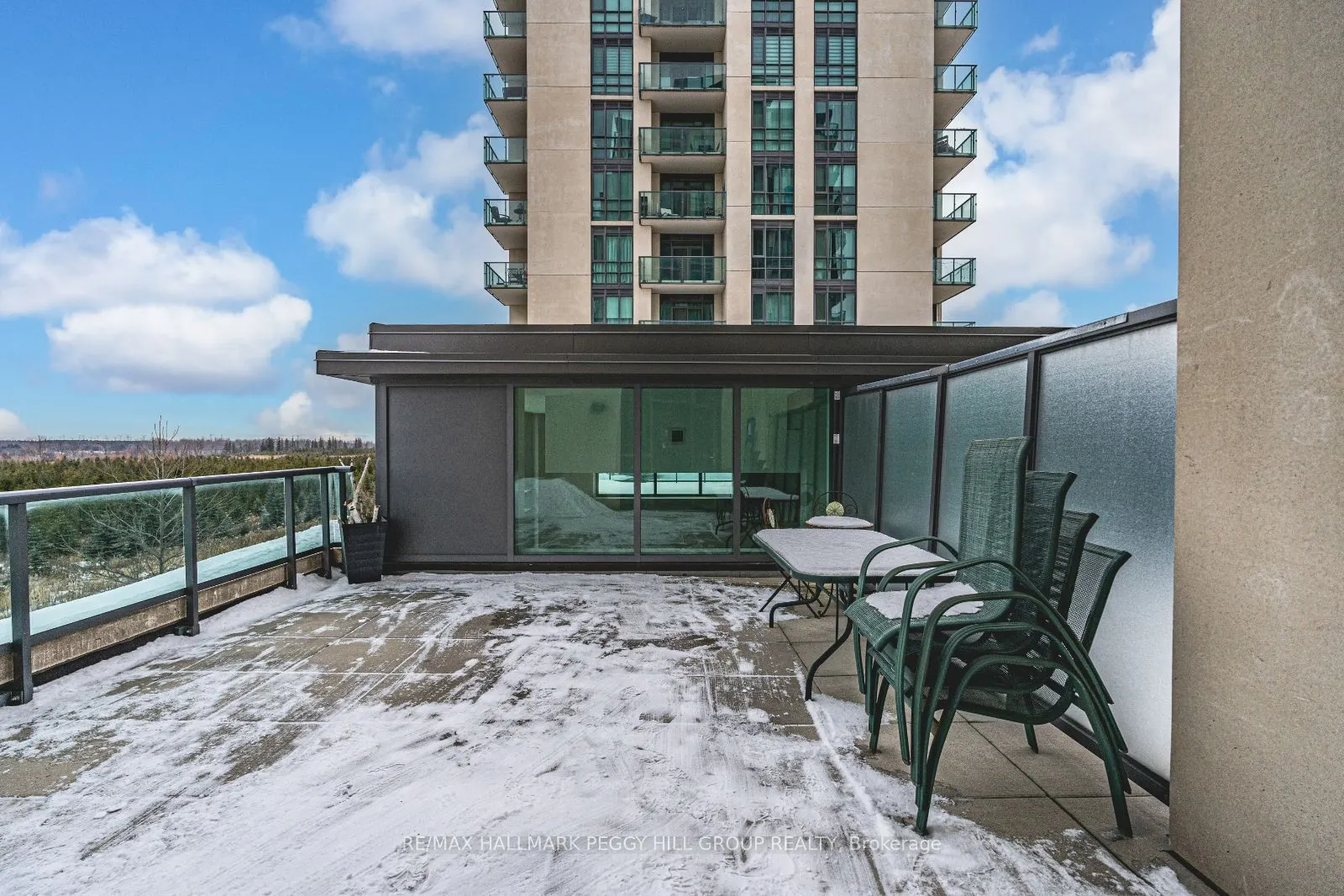 45 Yorkland Boulevard, #206