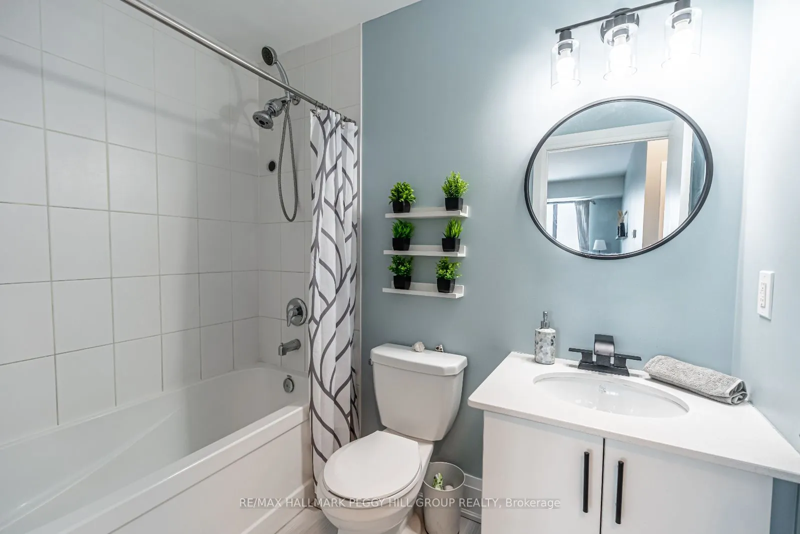 45 Yorkland Boulevard, #206