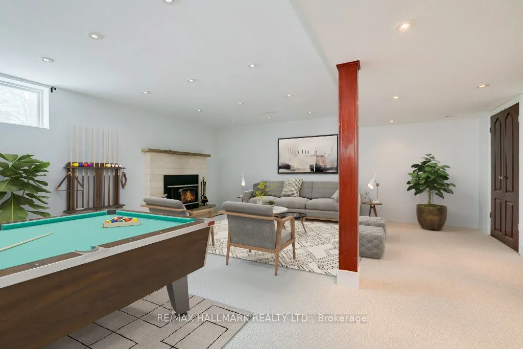 1 Marblehead Road