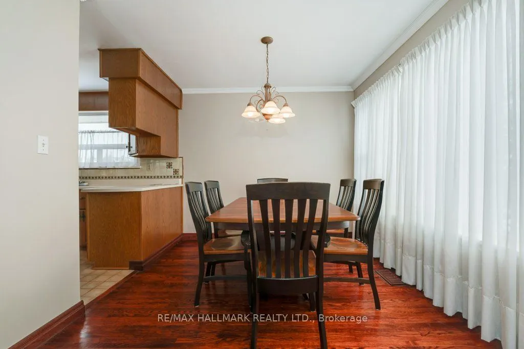 1 Marblehead Road