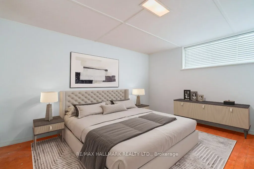 1 Marblehead Road
