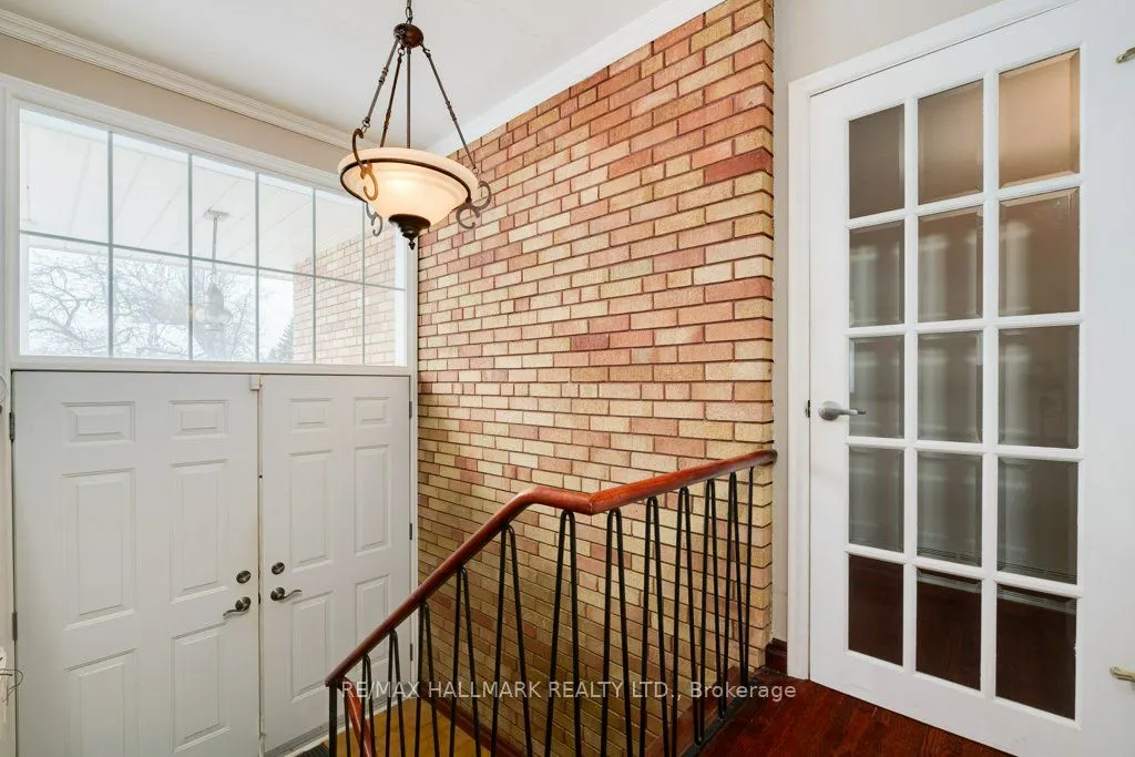1 Marblehead Road