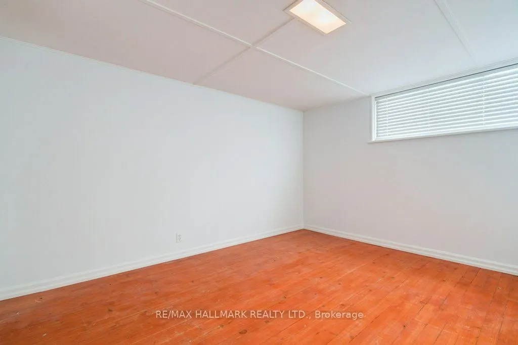 1 Marblehead Road