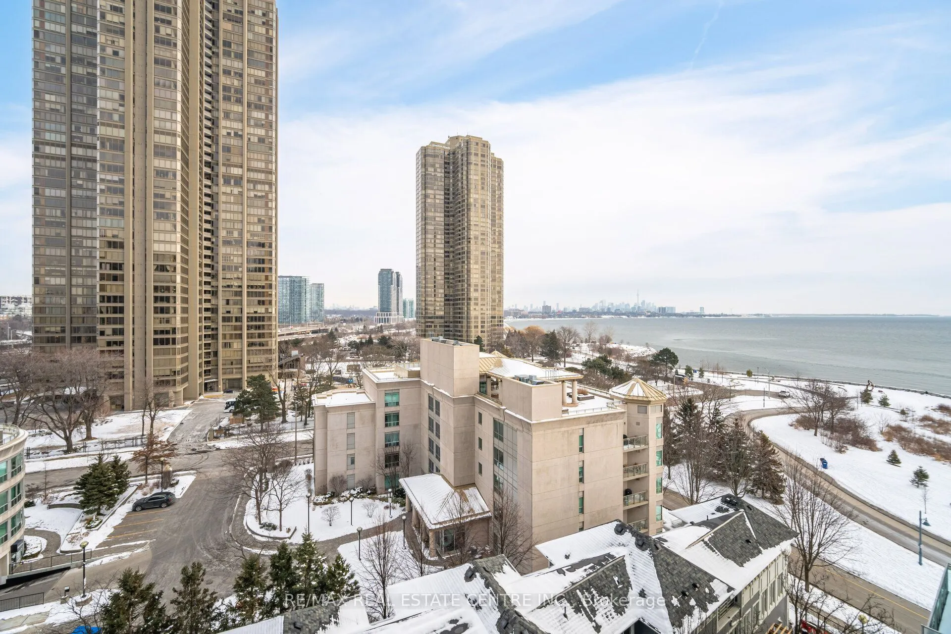 5 Marine Parade Drive #911