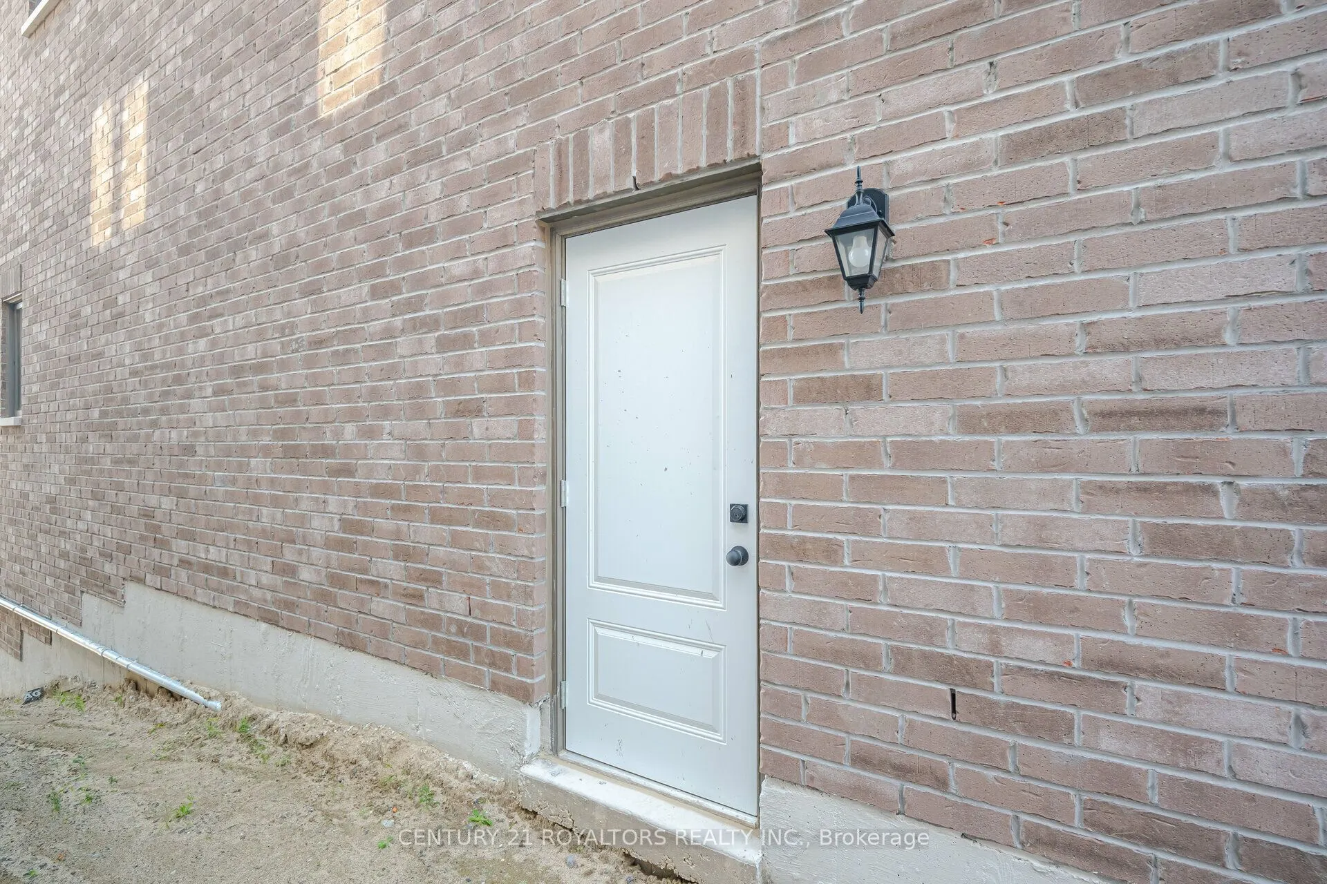80 James Walker Avenue