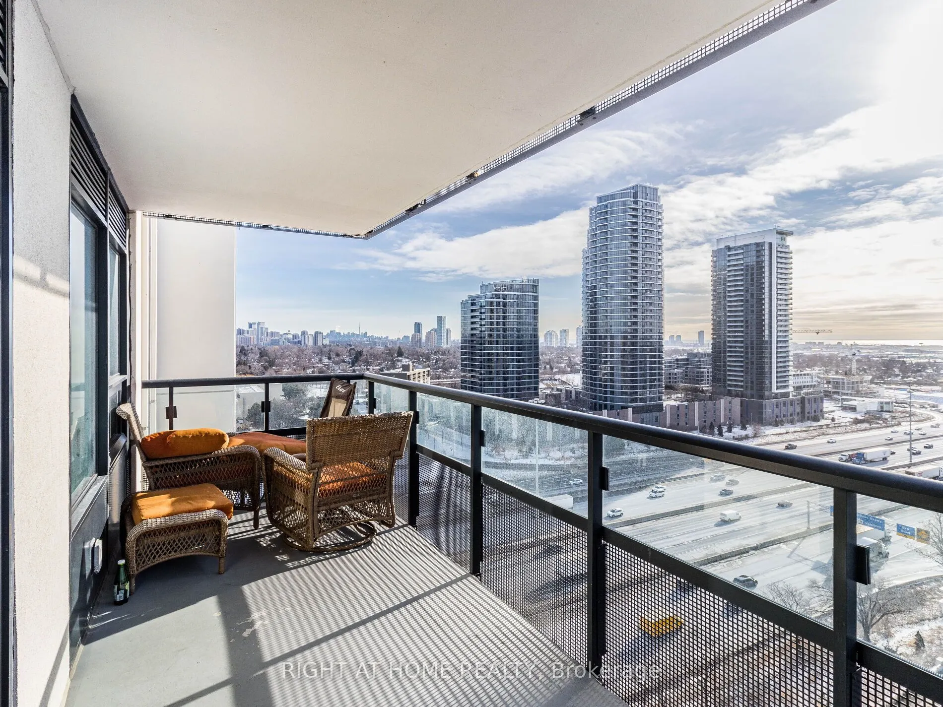 10 Eva Road, #1401