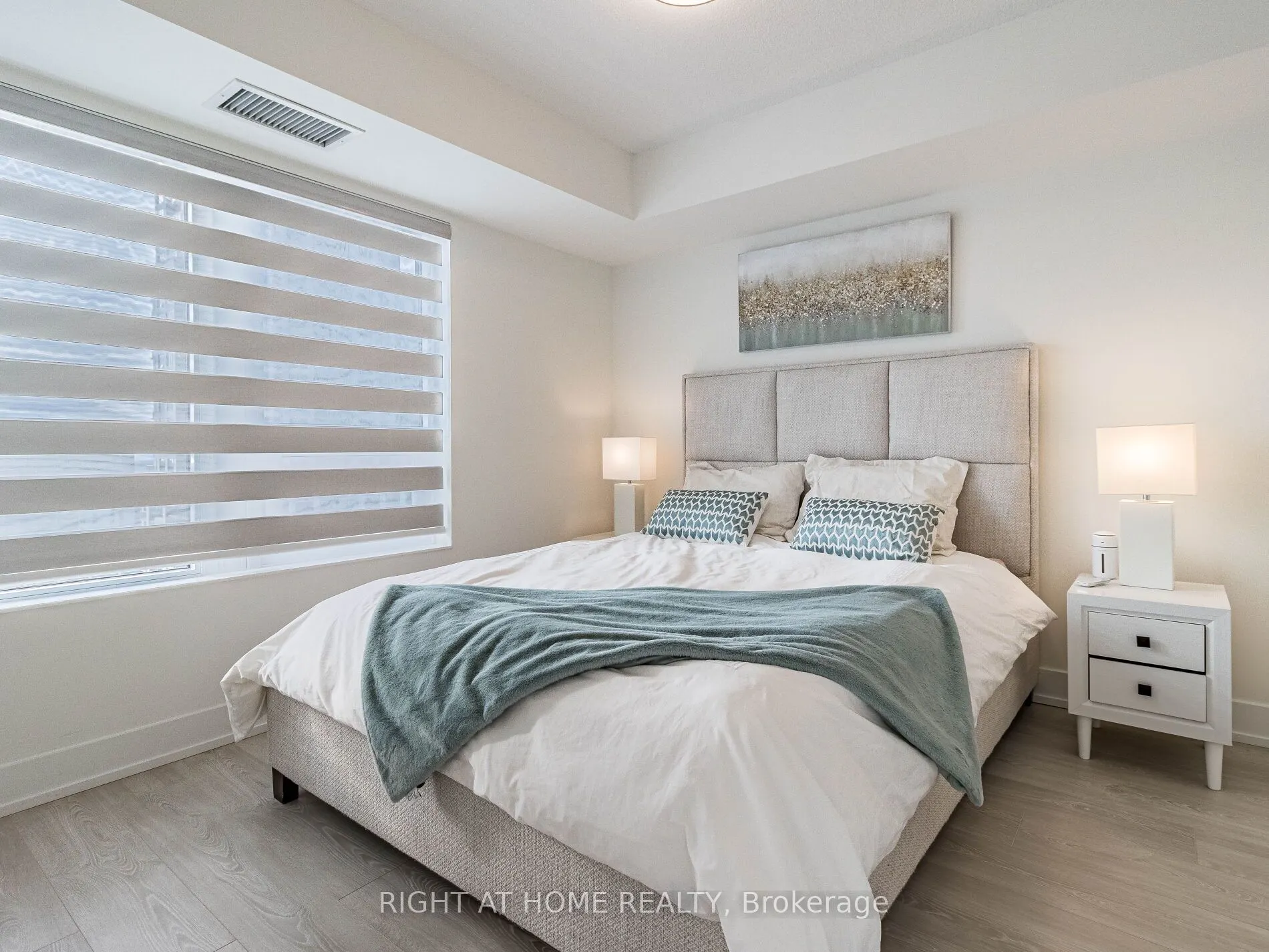 10 Eva Road, #1401