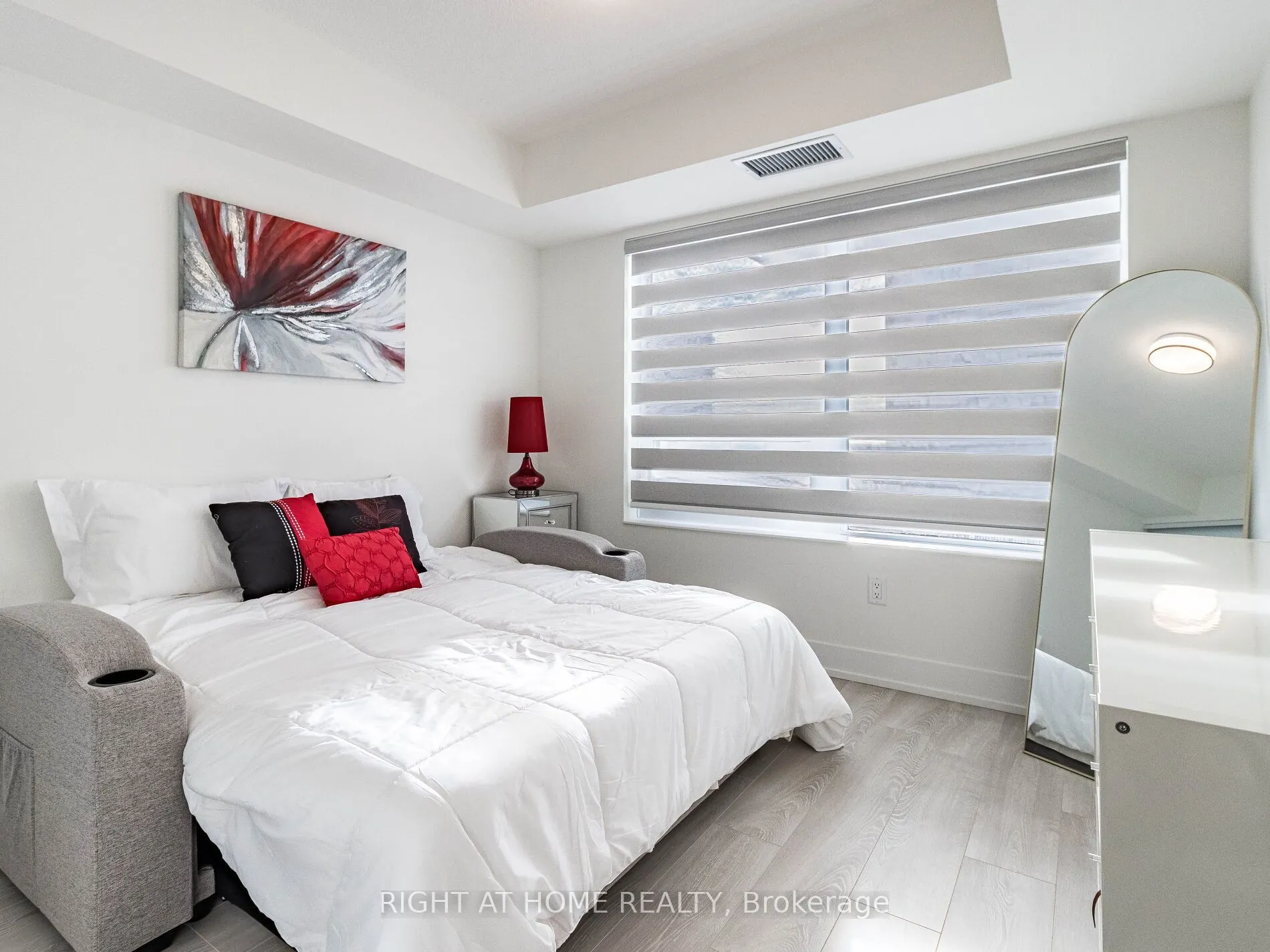 10 Eva Road, #1401
