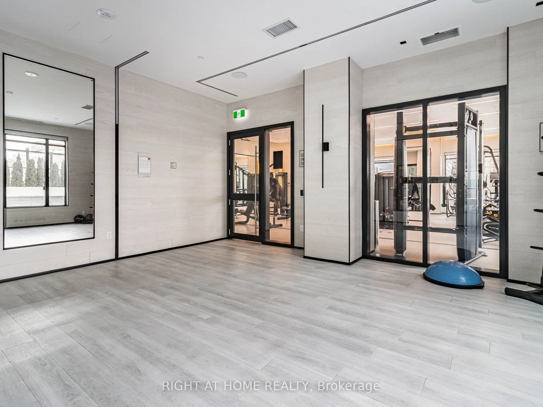 10 Eva Road, #1401