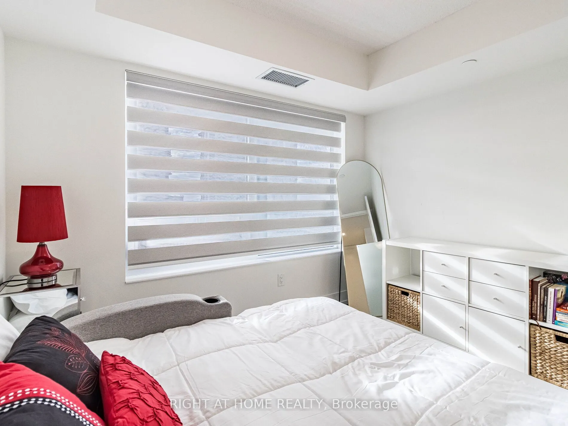 10 Eva Road, #1401