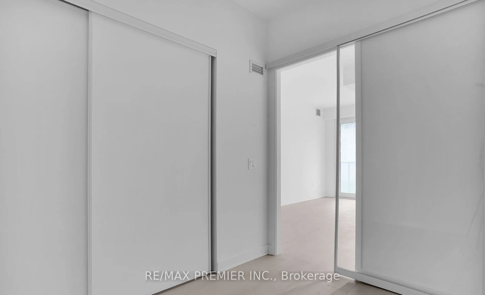 3900 Confederation Parkway #225