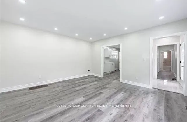 313 Ashbury Road