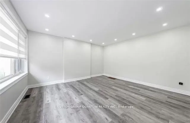 313 Ashbury Road