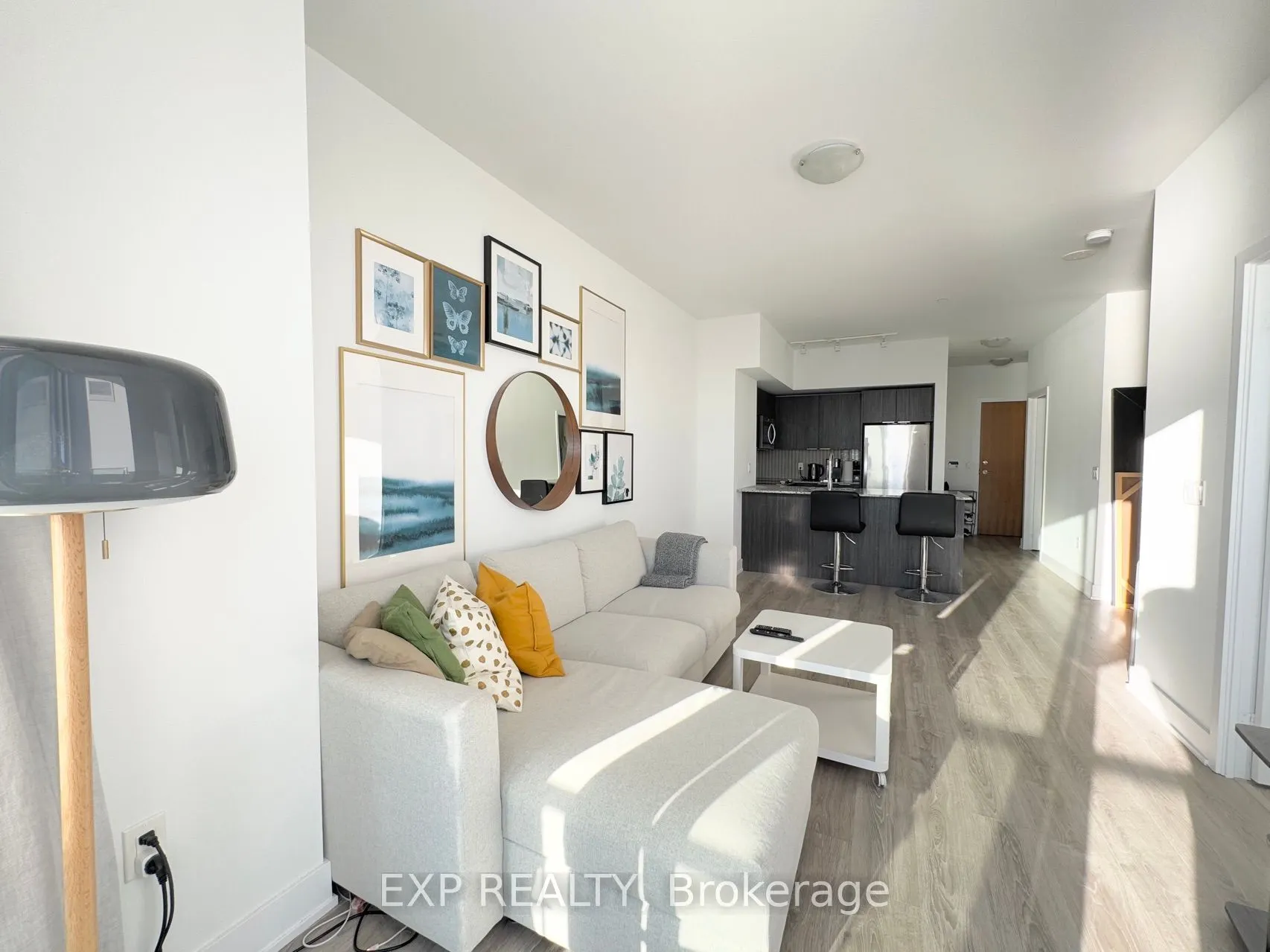 20 Shore Breeze Drive, #2808