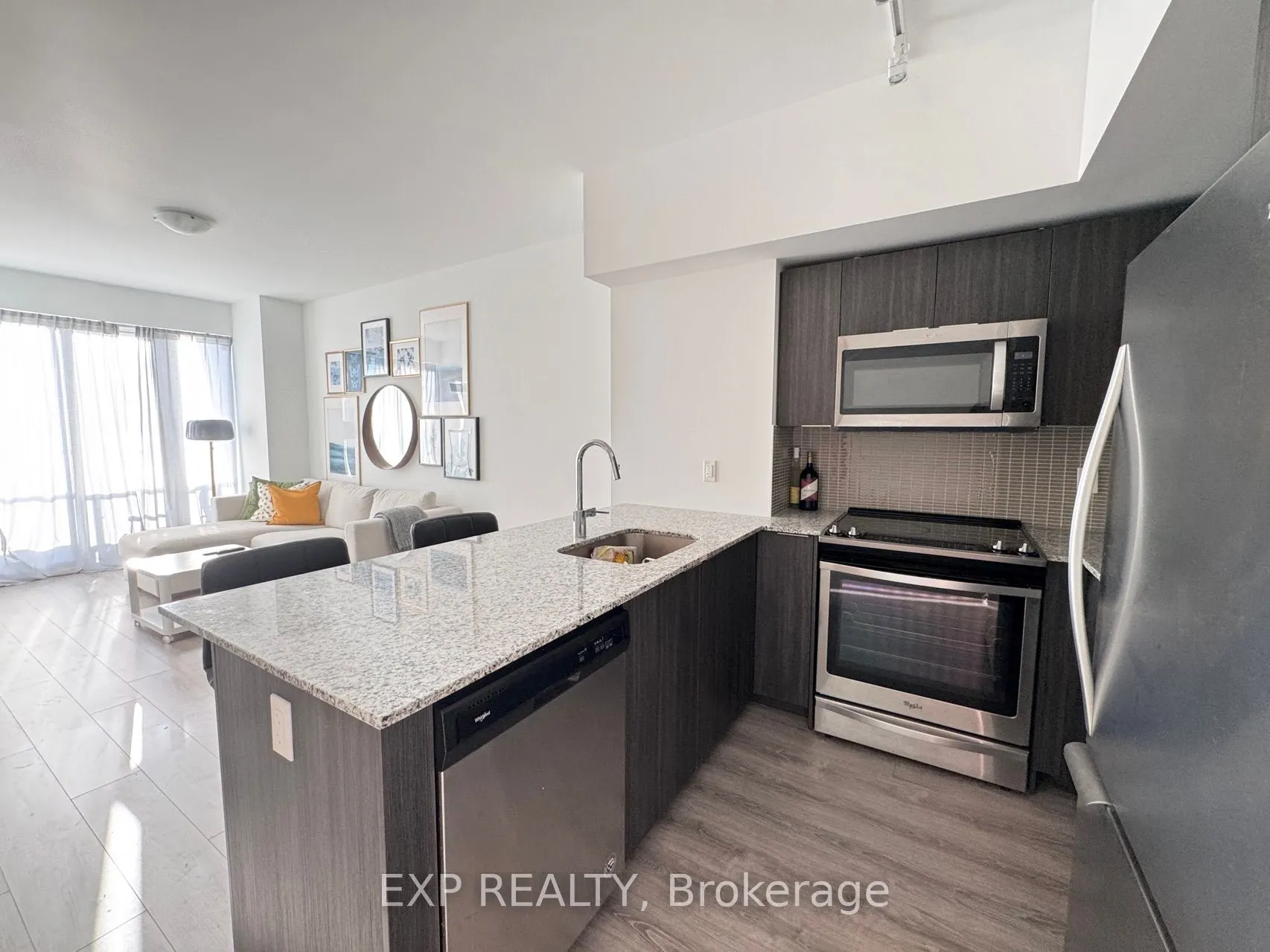 20 Shore Breeze Drive, #2808