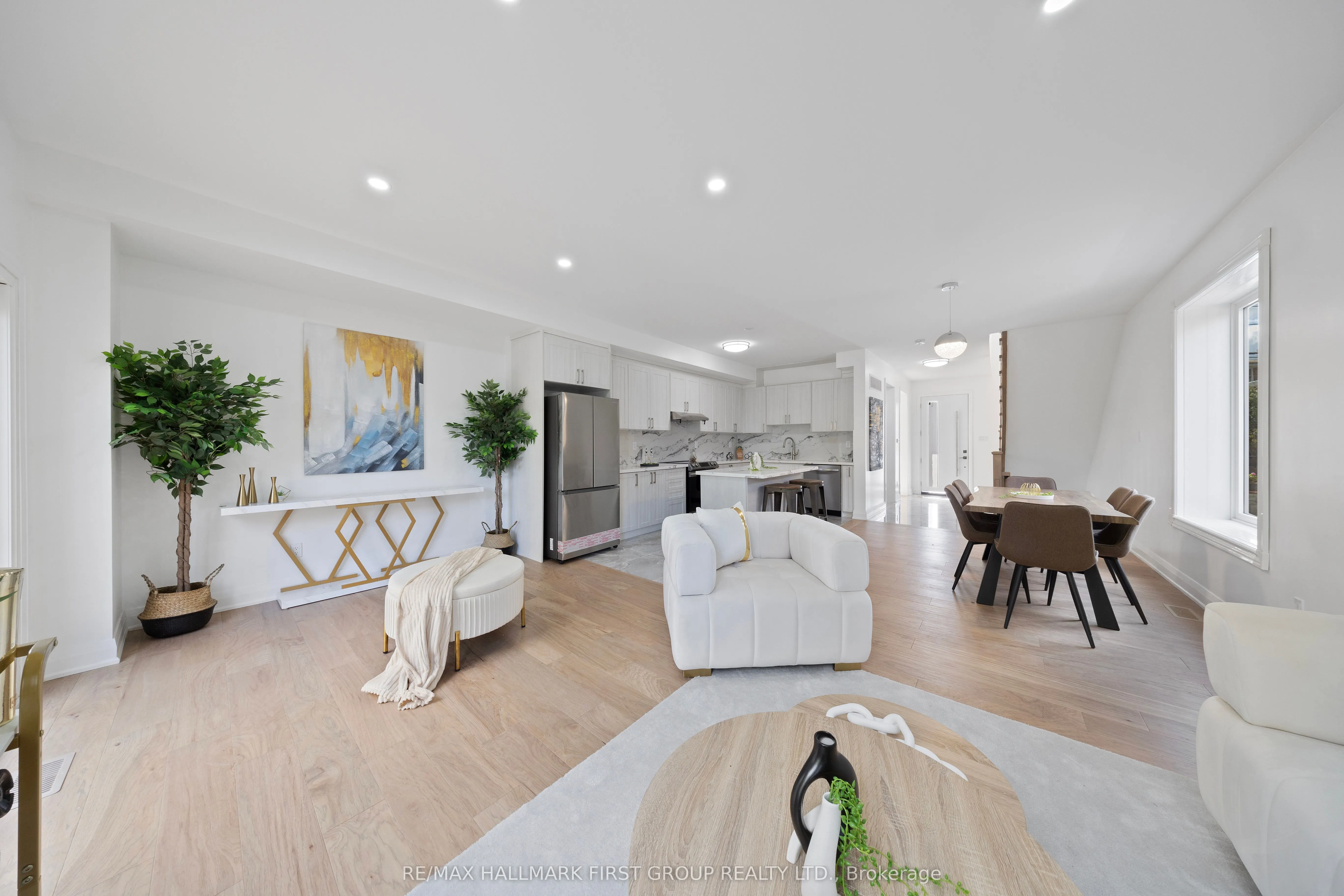 27 Brownville Avenue