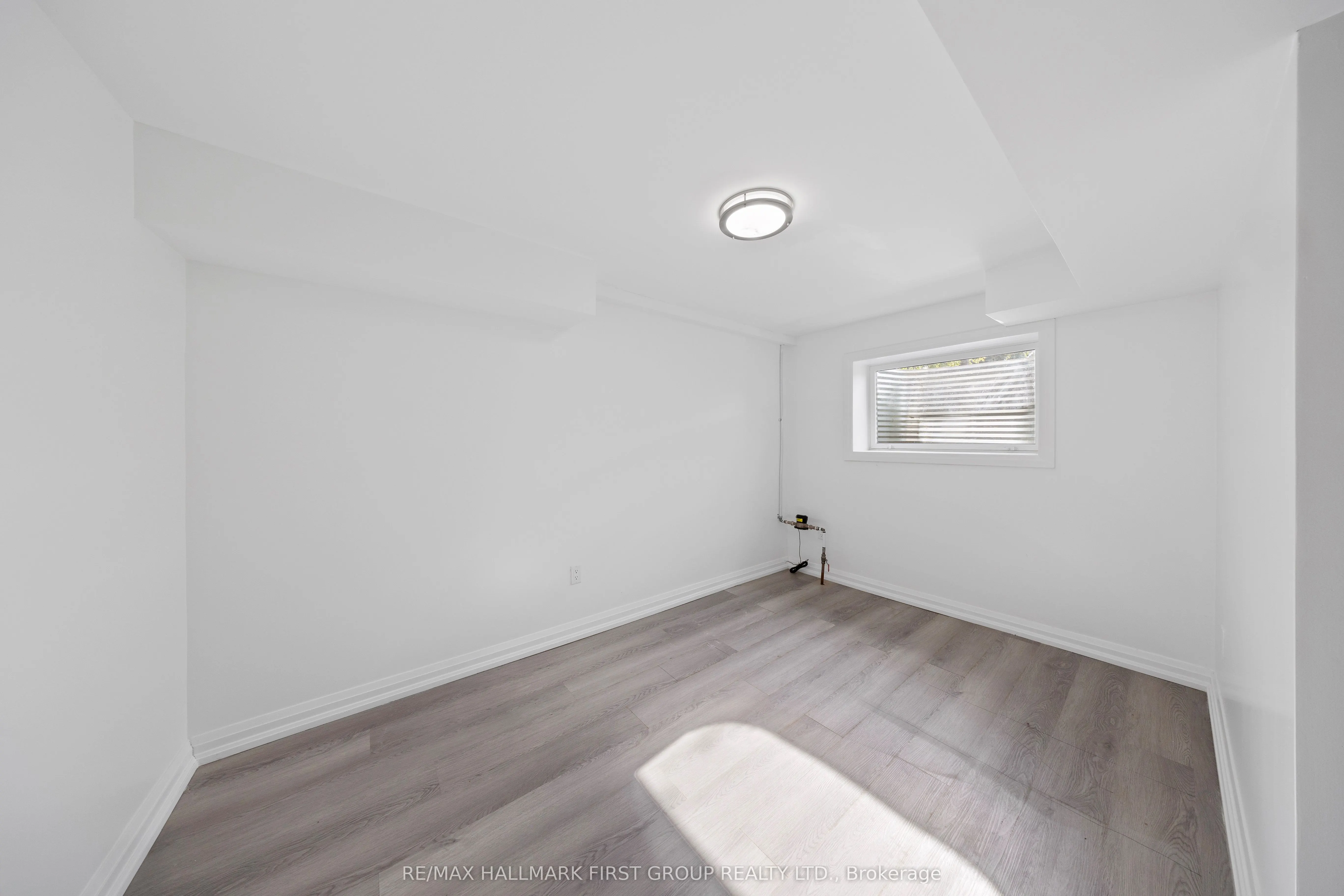 27 Brownville Avenue