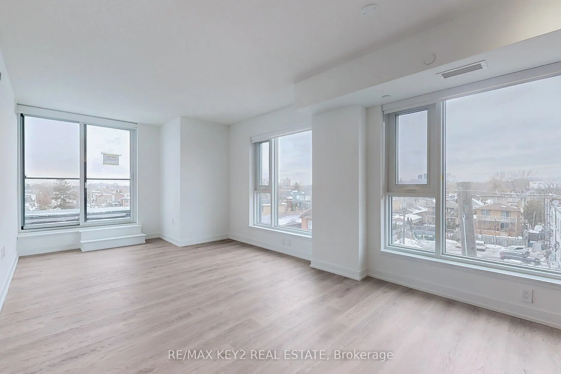 556 Marlee Avenue #425
