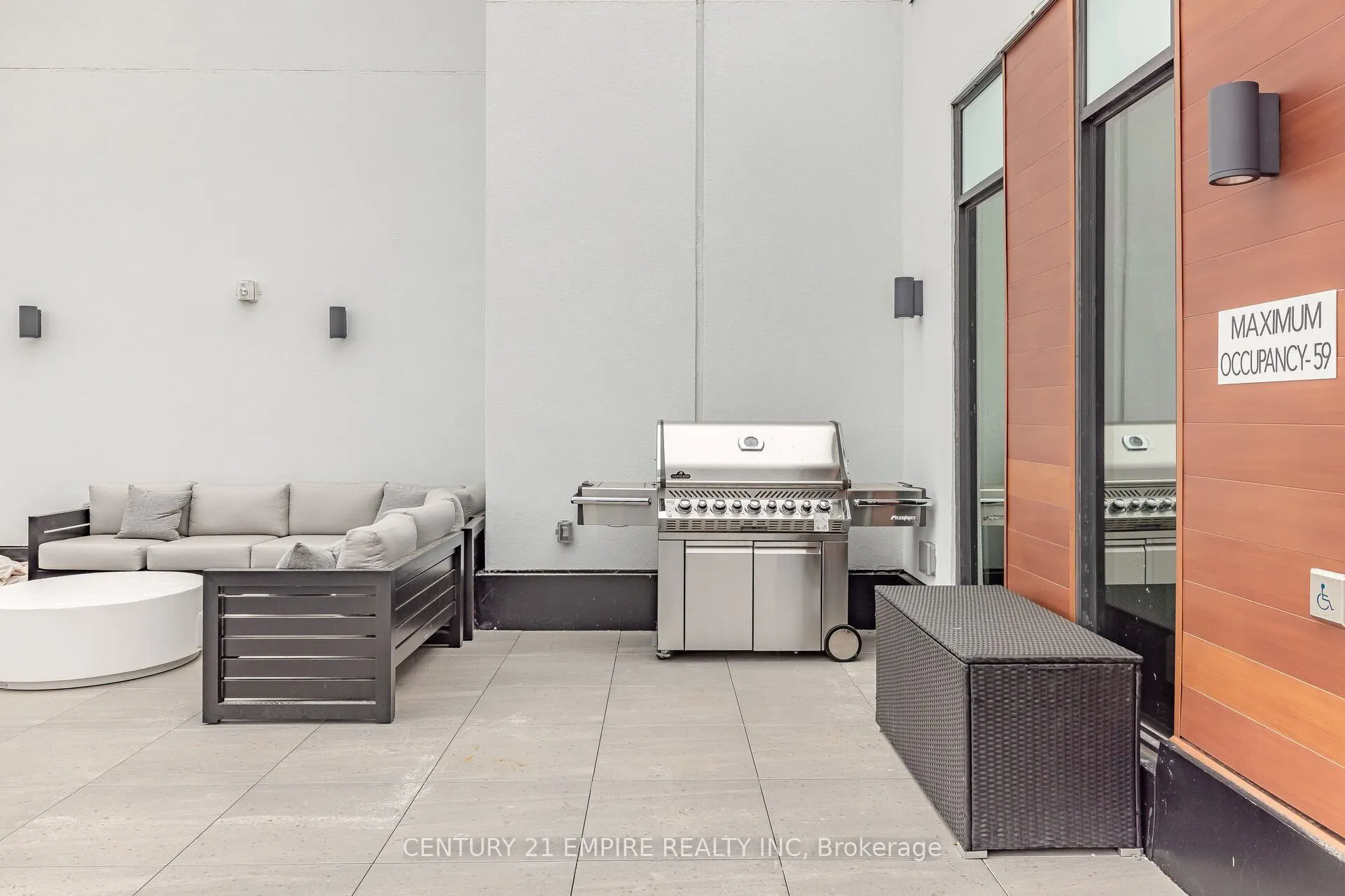 95 Dundas Street W, #503