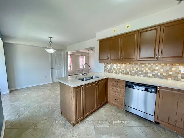 2614 Dashwood Drive, #20