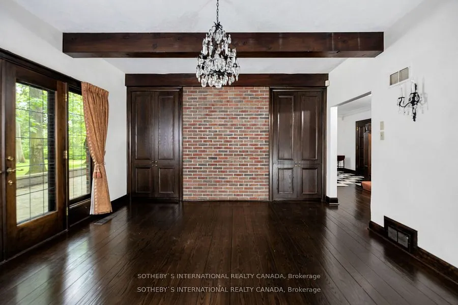 38 Edenbrook Hill