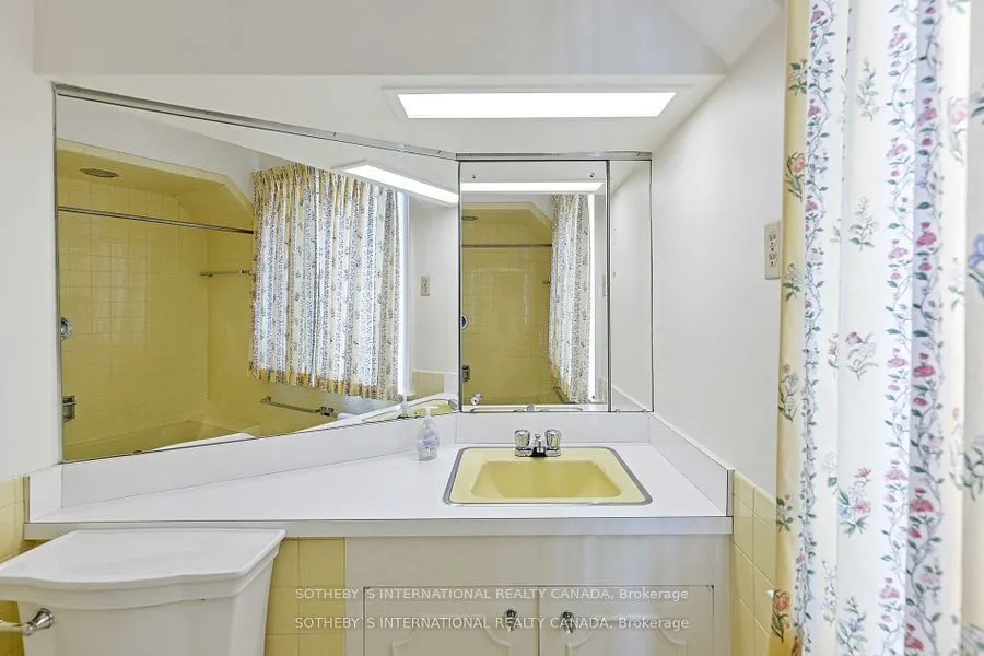 38 Edenbrook Hill