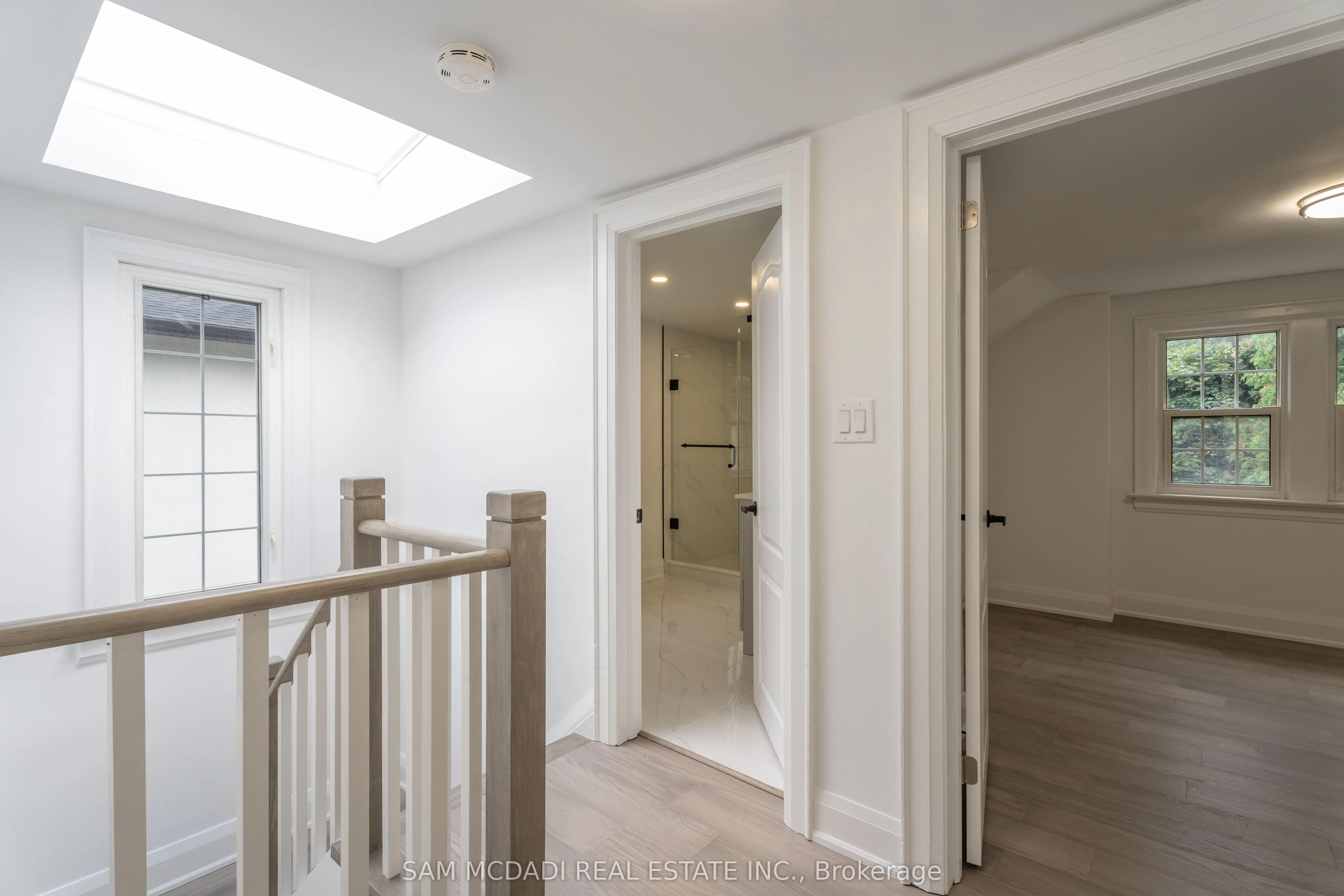 8 Wesley Crescent