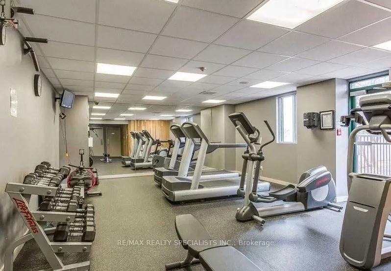 115 Hillcrest Avenue, #203