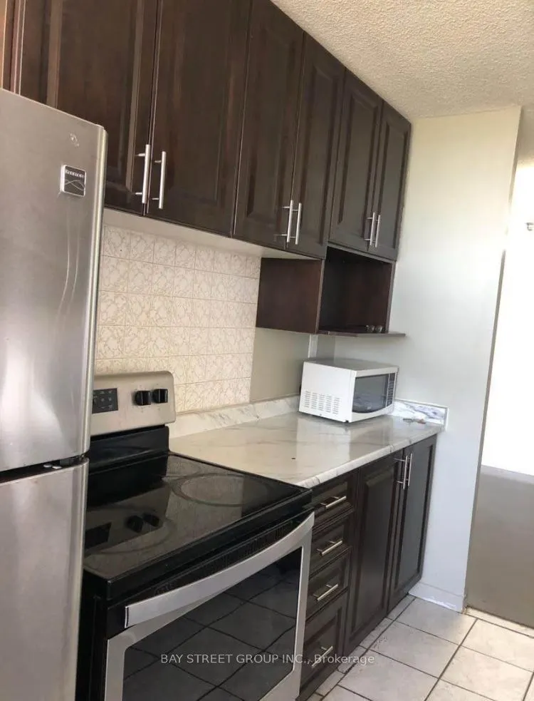 17 Knightsbridge Road, #1803