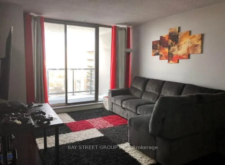 17 Knightsbridge Road, #1803