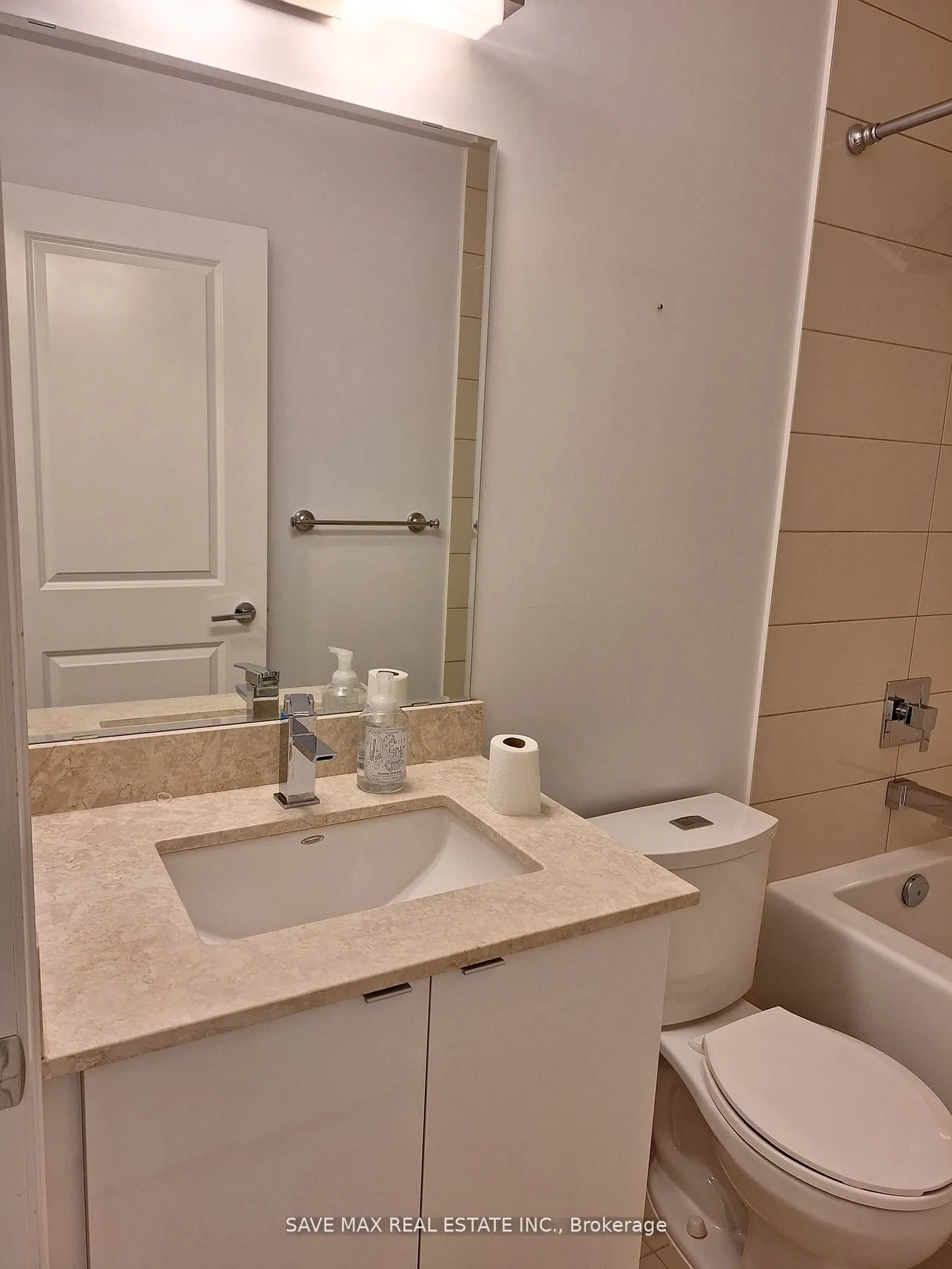 60 Annie Craig Drive, #808