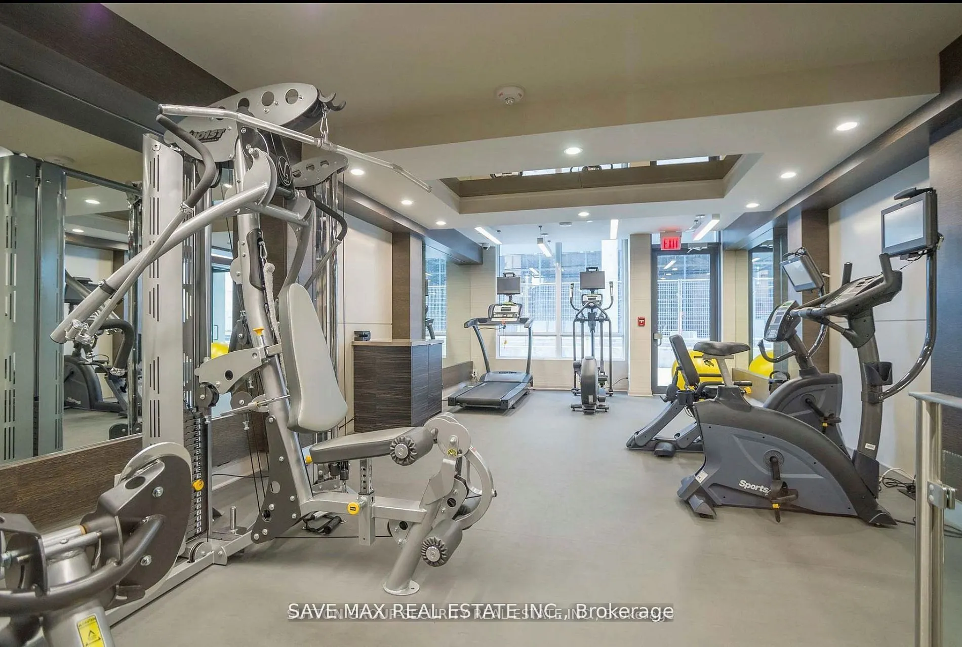 60 Annie Craig Drive, #808