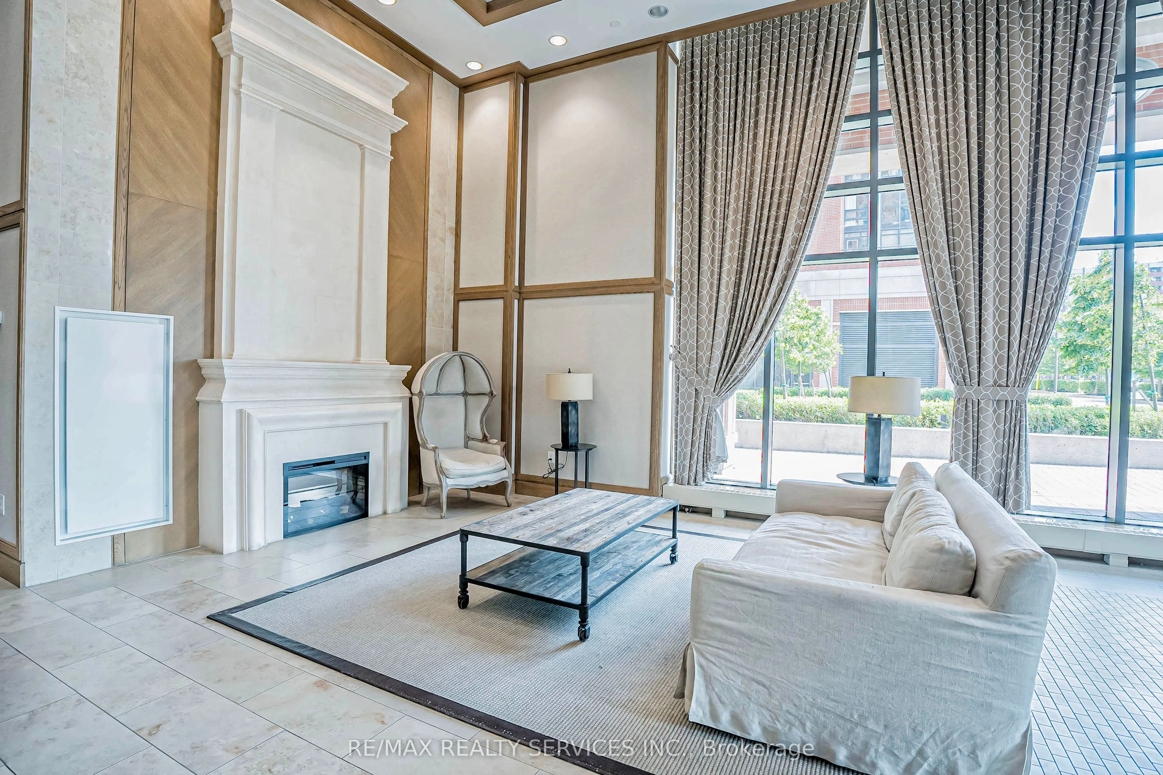 3091 Dufferin Street, #1006