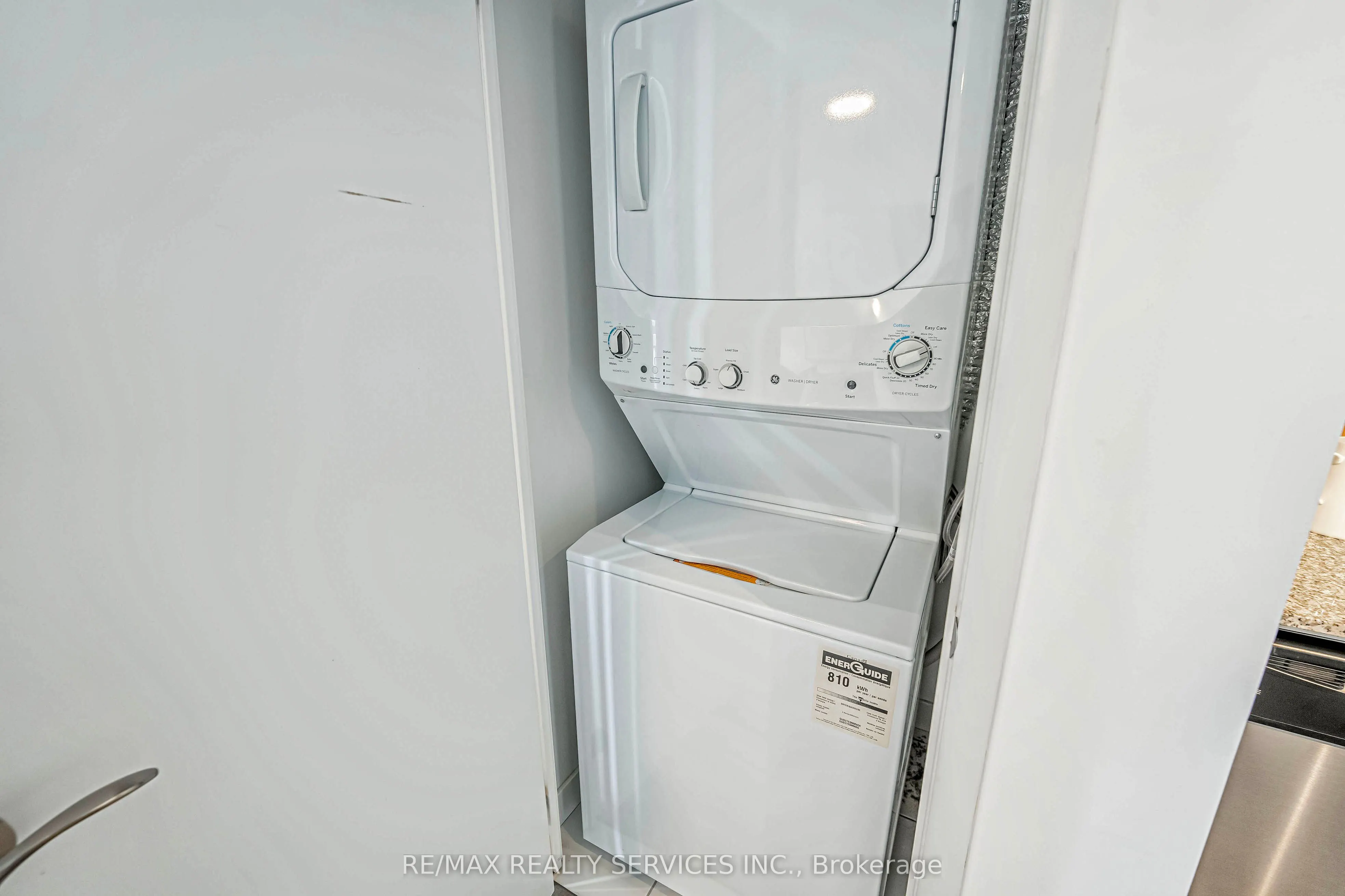3091 Dufferin Street, #1006