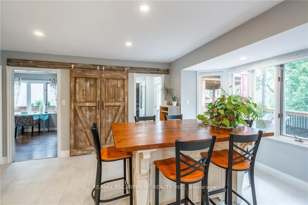 3300 Lakeshore Road