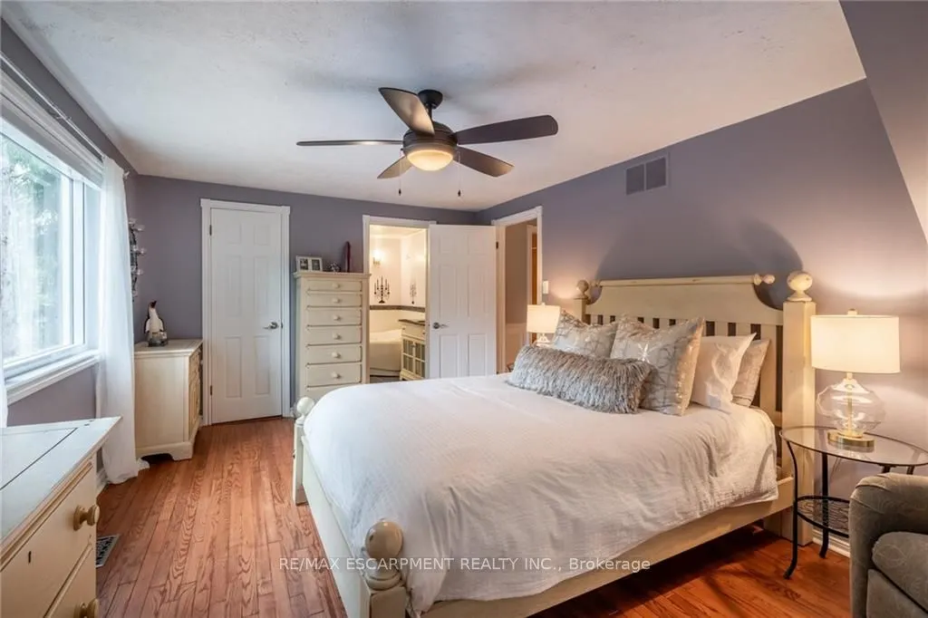 3300 Lakeshore Road