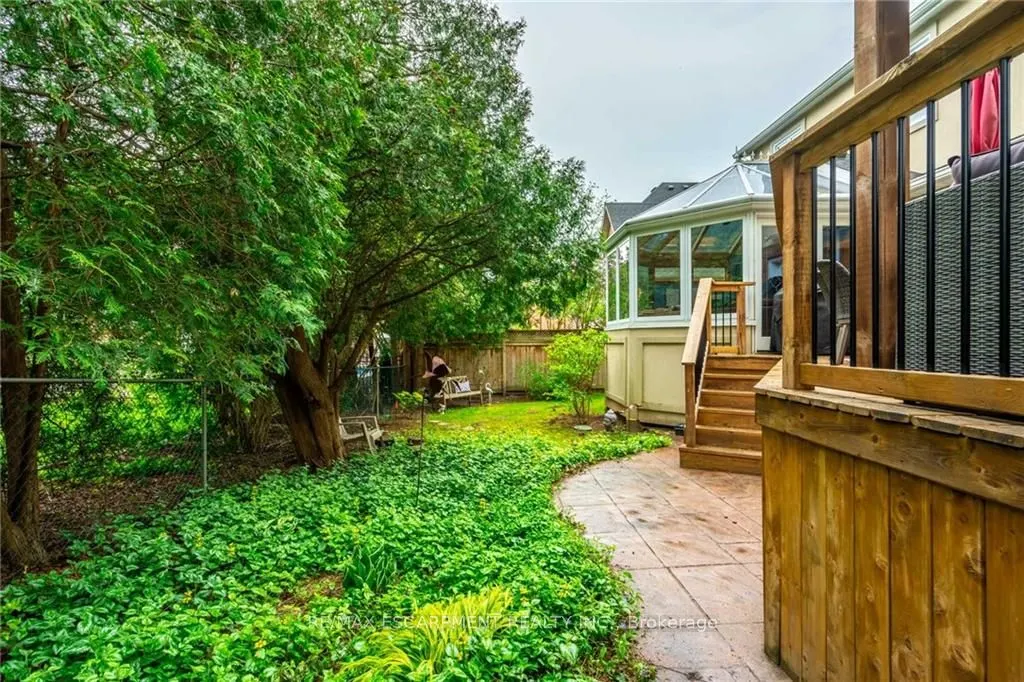 3300 Lakeshore Road