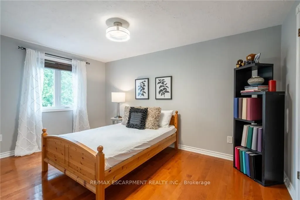 3300 Lakeshore Road