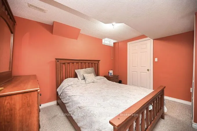 5 SUMMERSHADE Street