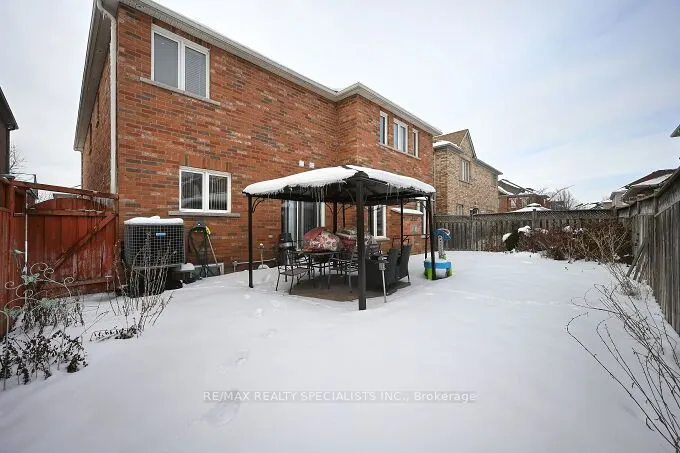 5 SUMMERSHADE Street