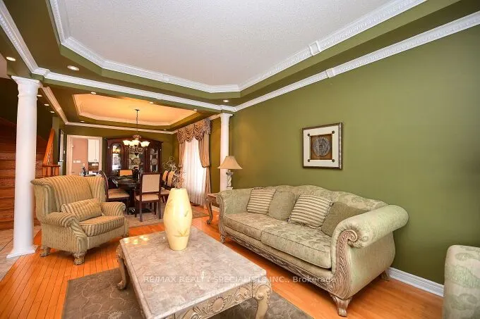 5 SUMMERSHADE Street