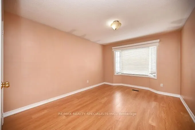 5 SUMMERSHADE Street