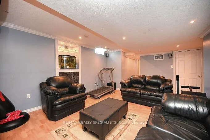 5 SUMMERSHADE Street