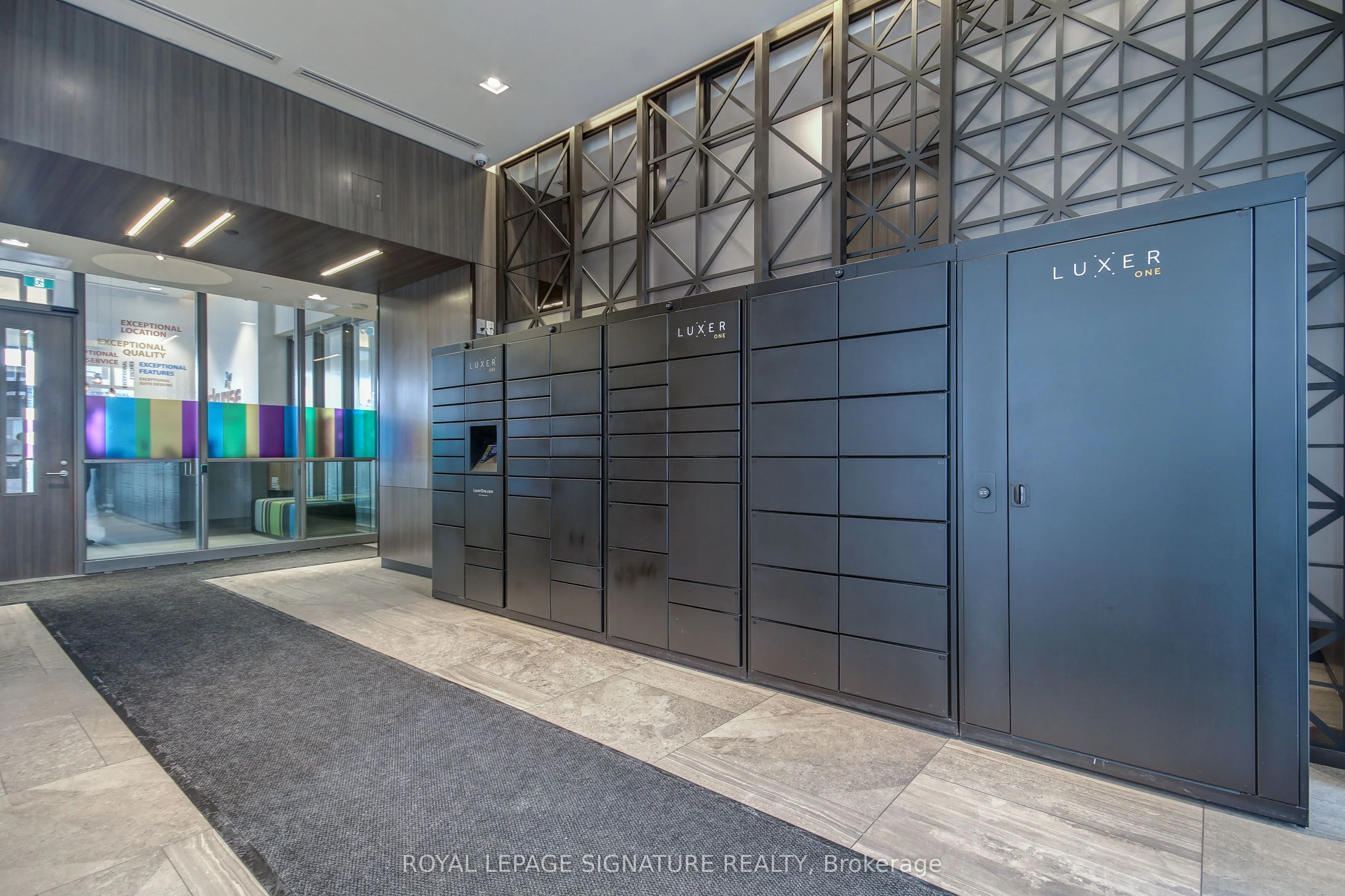 2550 Eglinton Avenue W, #1401