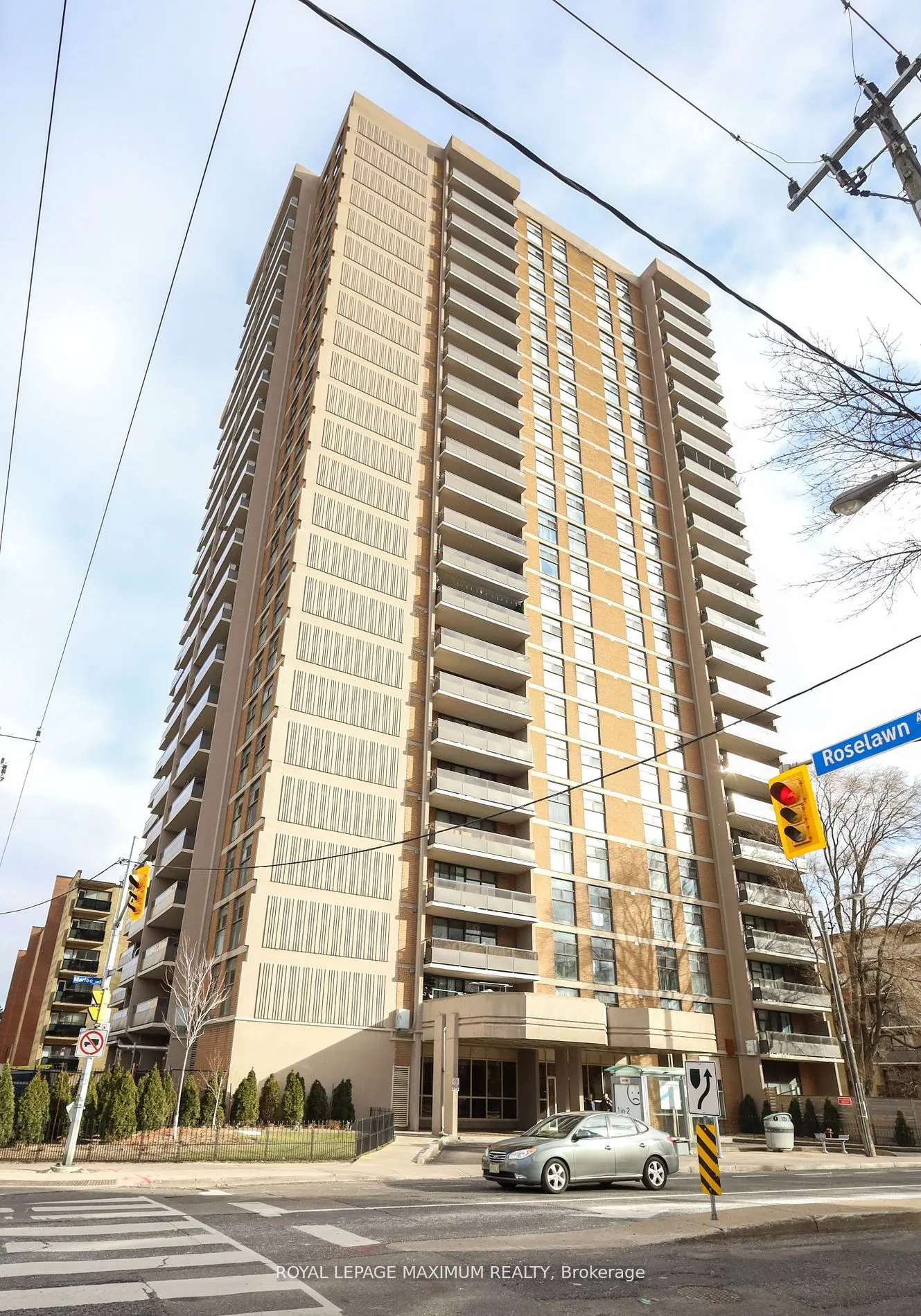 135 Marlee Avenue, #501
