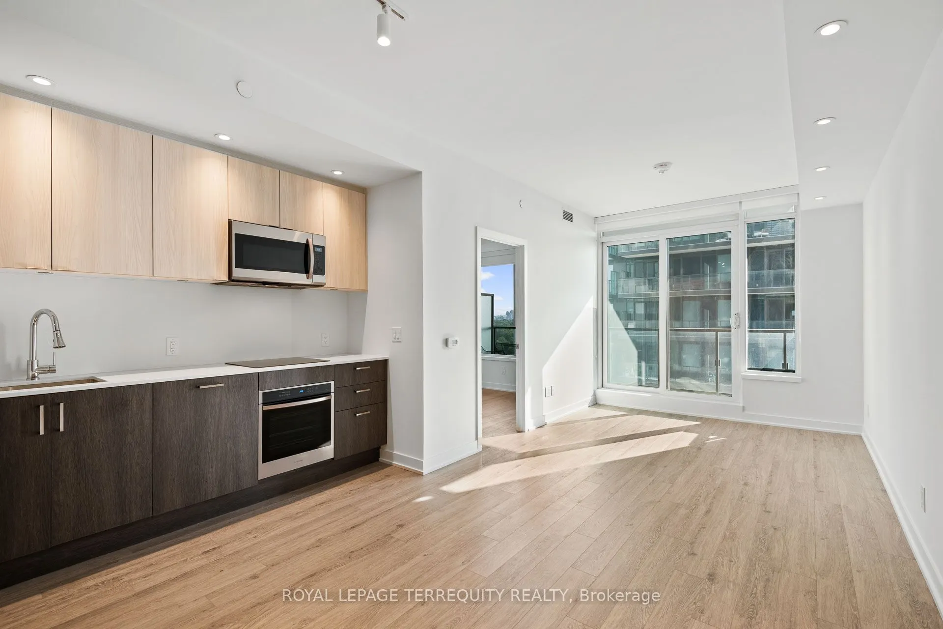 1928 Lake shore Boulevard W, #2506