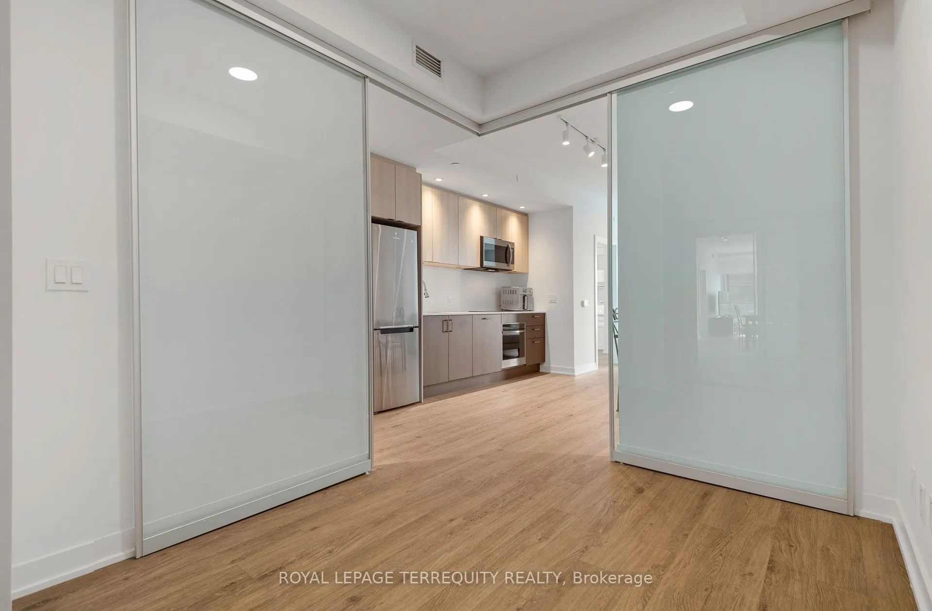 1928 Lake shore Boulevard W, #2506