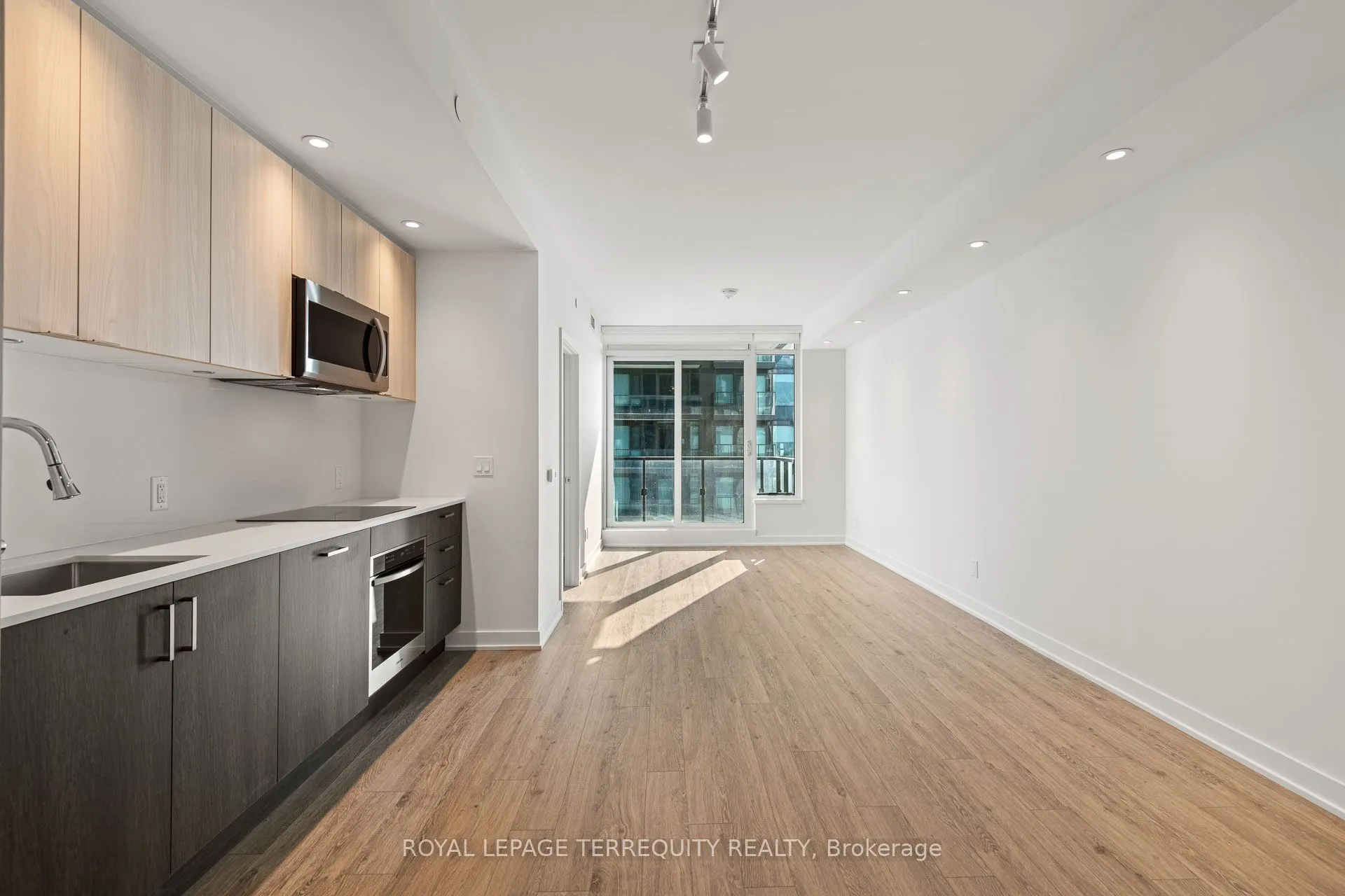 1928 Lake shore Boulevard W, #2506