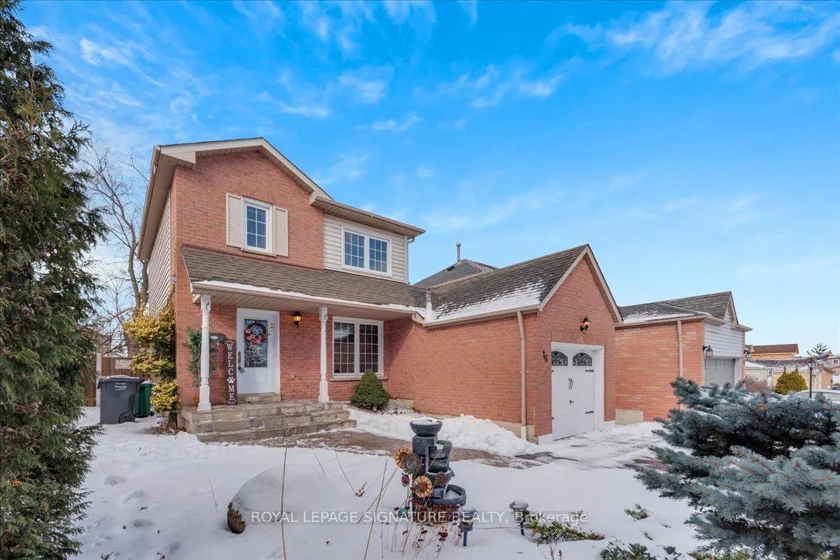 16 Nectarine Crescent
